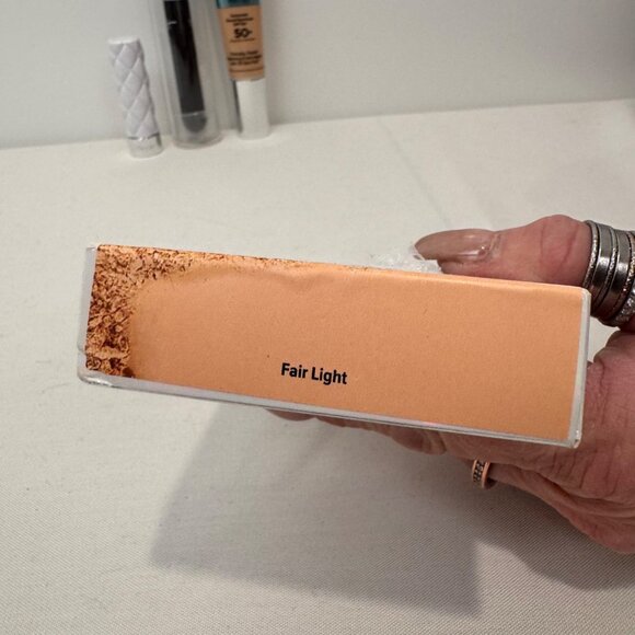 NEW It Cosmetics Brushes Bye Bye Foundation SPF 50 Powder Brow Eyeliner Superher - Picture 7 of 14